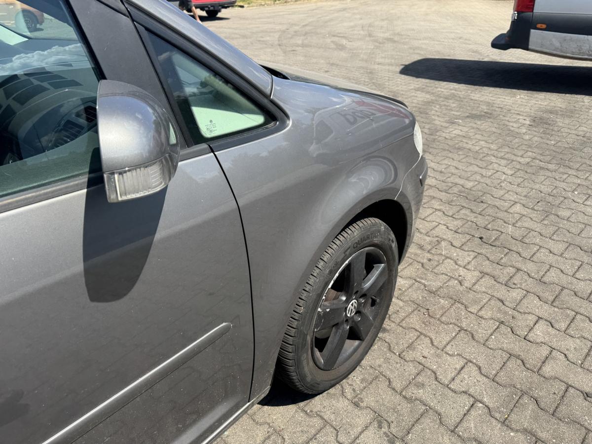 VW Touran 1T original Kotfl&uuml;gel vorn rechts LD7S Graumetallic Facelift Bj.2008
